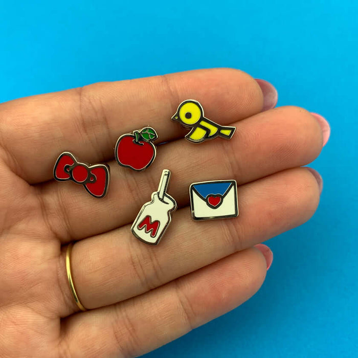 Erstwilder X Hello Kitty - 5 Piece Mini Back To School Pin Set Enamel Pin Erstwilder